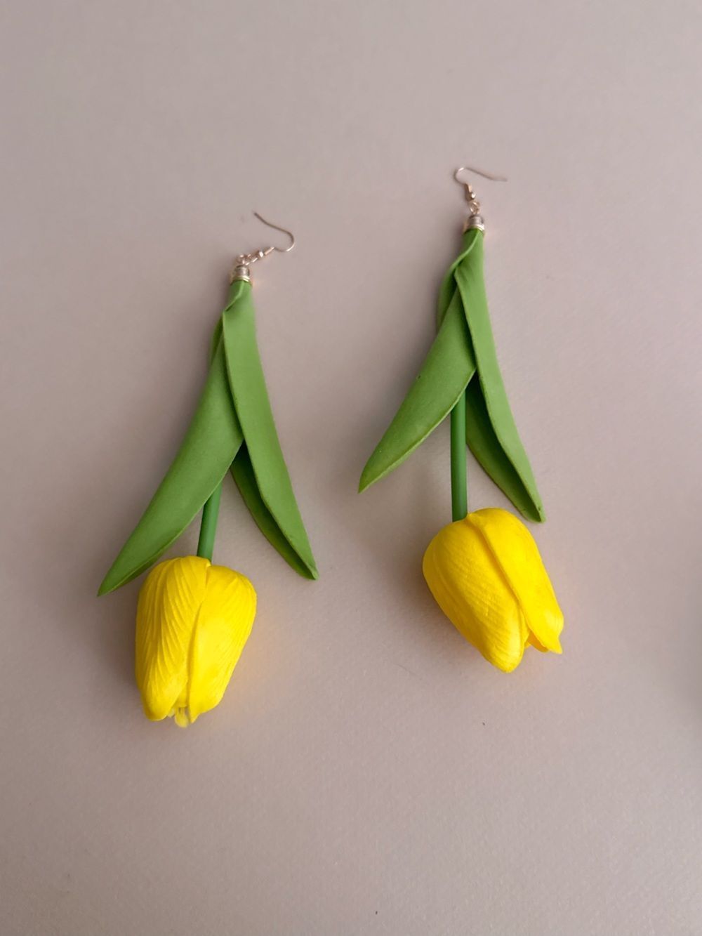 Yellow Tulip Drop Earrings N2271 - Picture 3 of 4